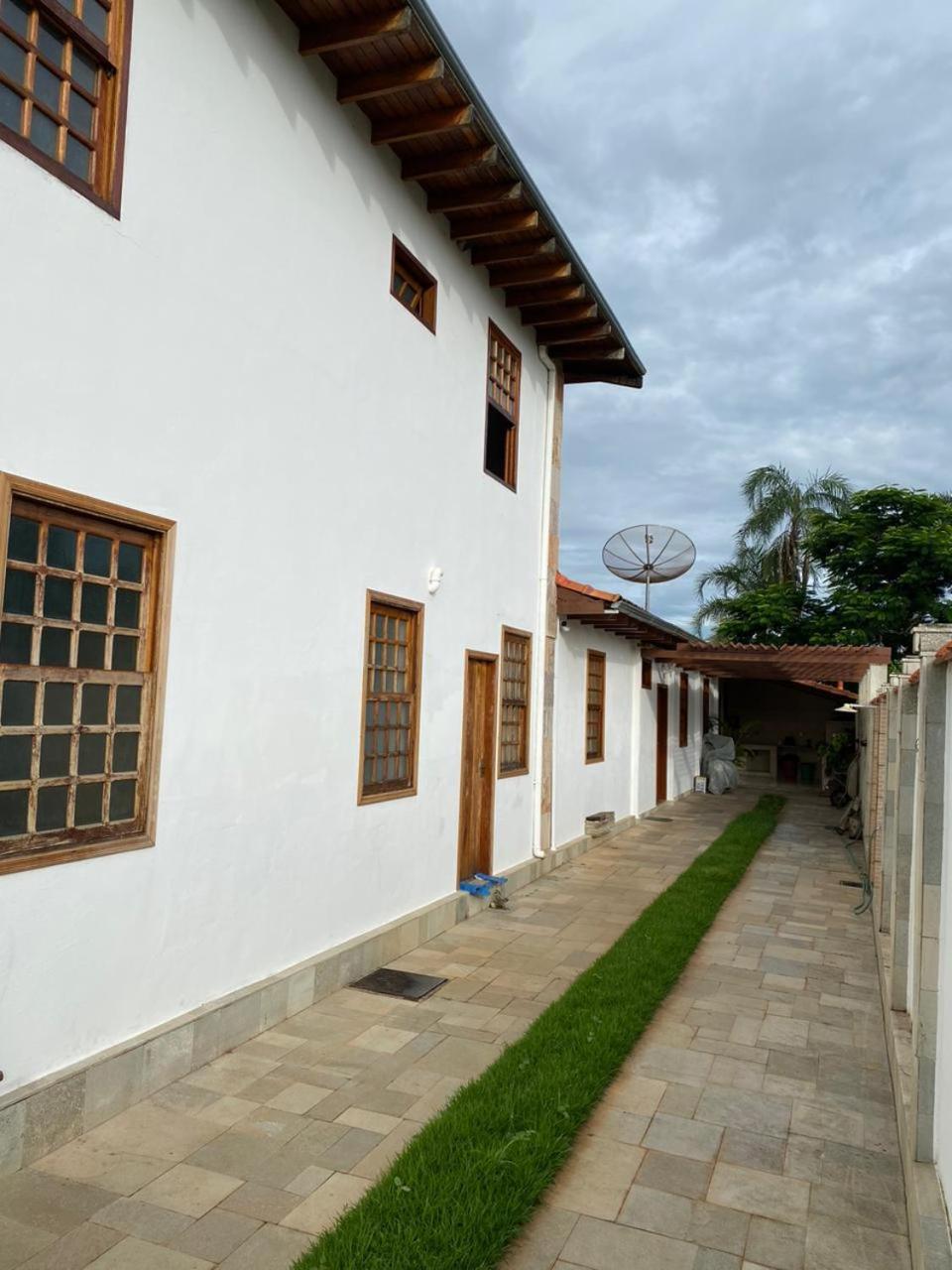 Quinta Da Estalagem Apartment Pirenopolis Exterior photo